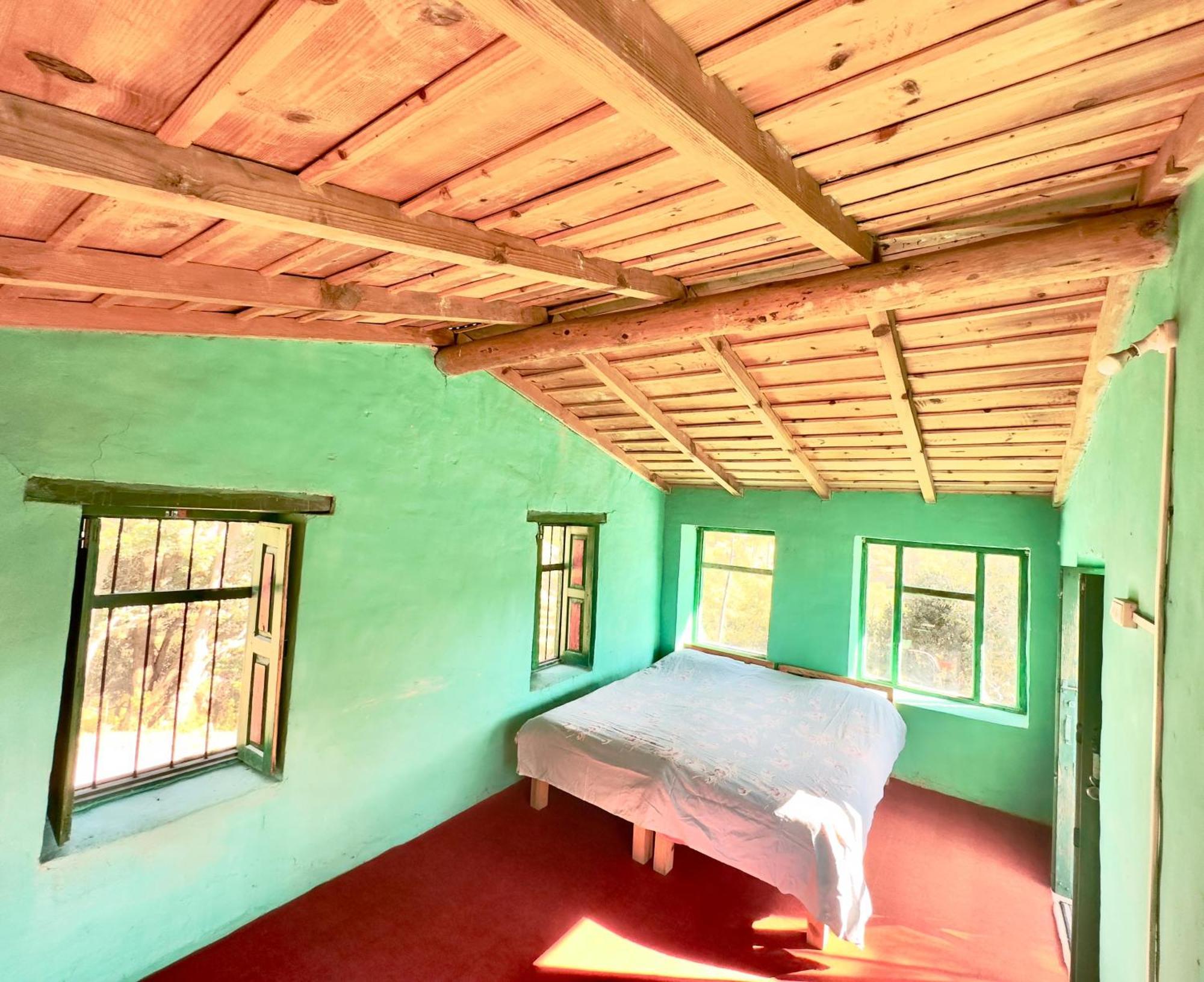 Joshi Cottage Binsar Exterior photo